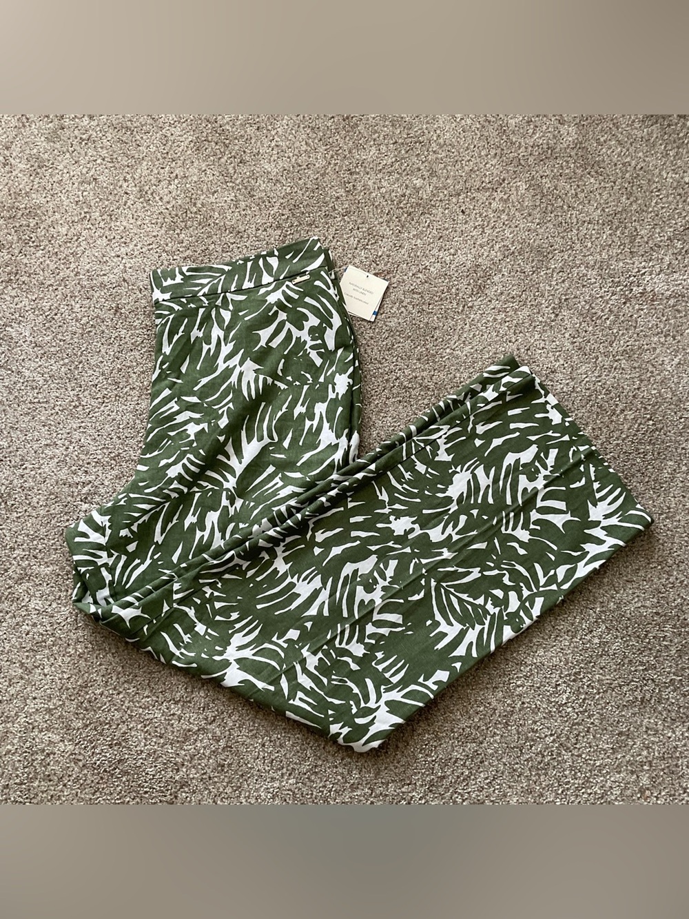 Anne Klein Olive & White Tropical Print Wide Leg Pants